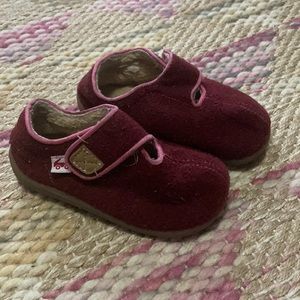 See Kai Run Slipper Shoes